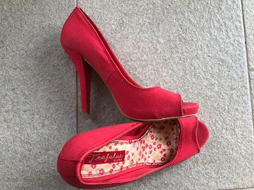 Decolté rosso ciliegia num 38