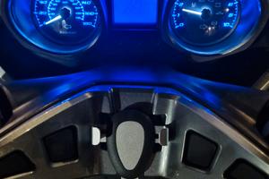 scuder  kavasaki  300 j