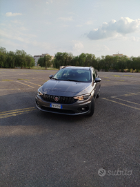 Fiat tipo cambio parco auto