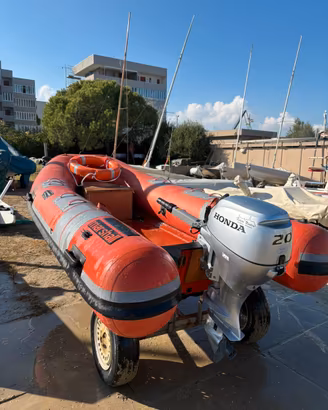 Gommone Marshall M40 e motore Honda 20 cv