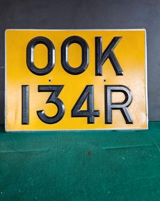 TARGA POSTERIRORE AUTO VINTAGE INGLESE ANNI 60
