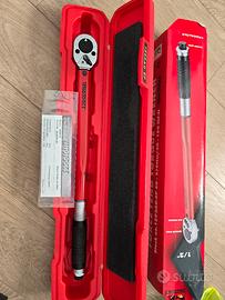 chiave dinamometrica 40-210Nm