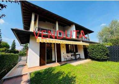 Villa di 159 m² con 4 locali e box auto doppio a O