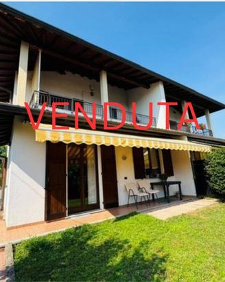 Villa di 159 m² con 4 locali e box auto doppio a O