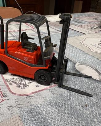 Muletto BT Cargo ROS 1:23