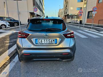 autovettura nissan juke