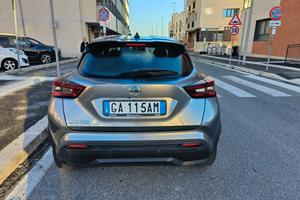 autovettura nissan juke