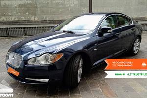 JAGUAR XF 1� serie (X250) XF 2.7D V6 Premium L...