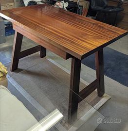 Scrivania Noce Massello L.1220x700xh.800 con vetro