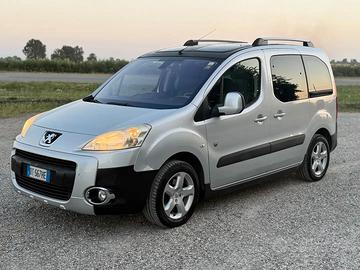 Peugeot Partner Tepee 1.6 HDi 110CV Outdoor