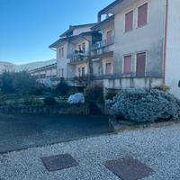 Capannone abitazione e uffici