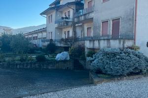 Capannone abitazione e uffici