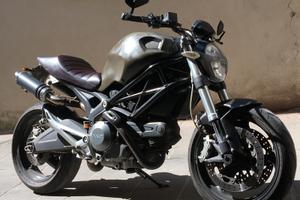 Ducati 696+ doppia carena/accessori
