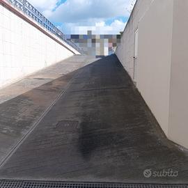 Pitz'e Serra garage magazzino