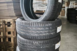 SET GOMME Pirelli Powergy2 235/55 R19 105W XL Esti