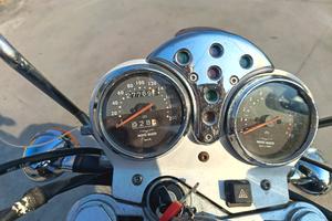 moto Guzzi nevada