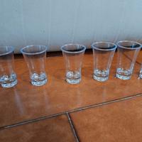 Bicchierini in plastica infrangibile 