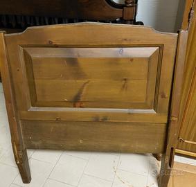 letto  sungolo di legno 