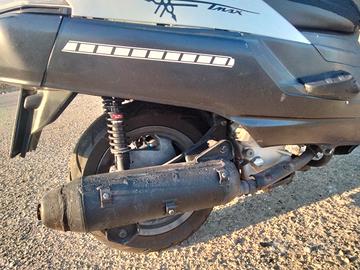 moto YAMAHA 250CC