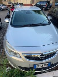 OPEL Astra 4ª serie - 2013