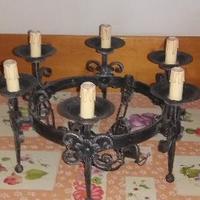 Lampadario in ferro battuto