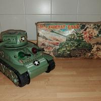 Carro Armato “US SHERMAN M4” Vintage con scatola 