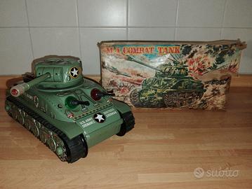 Carro Armato “US SHERMAN M4” Vintage con scatola 