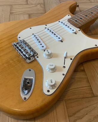 Fender Stratocaster Classic series 70s custom