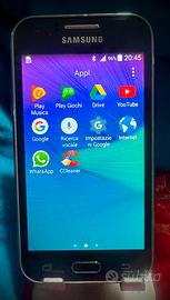 SAMSUNG J1 smartphone Android