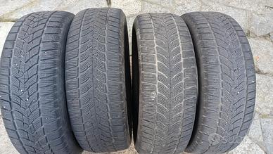 Gomme invernali Dunlop 215/60R17