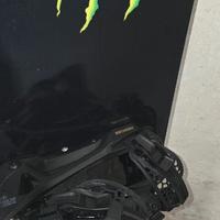 Snowboard monster con attacchi supermatic 2026