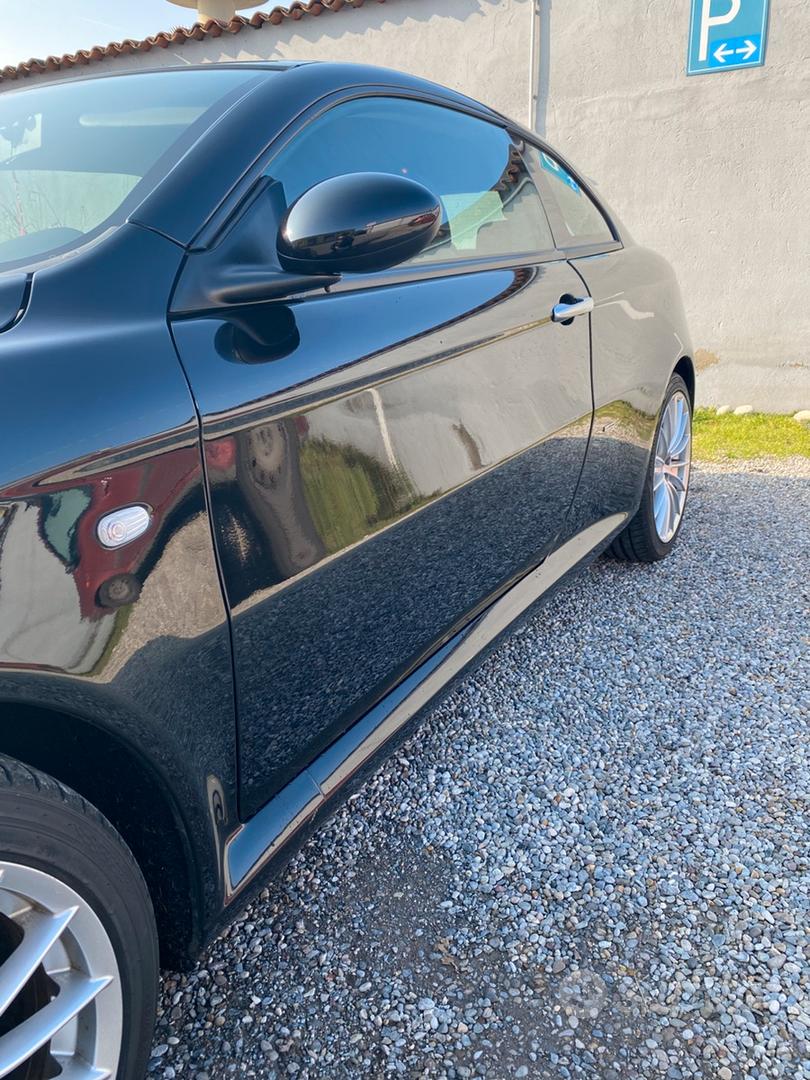 Alfa Romeo Gt 2008 photo 3