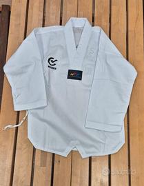 Uniforme da taekwon-do, Wacoku