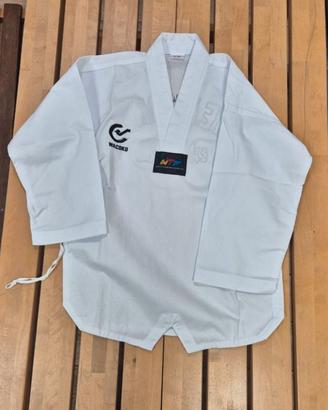 Uniforme da taekwon-do, Wacoku