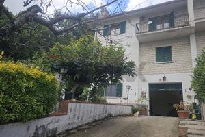 Villetta bifamiliare - Morcone