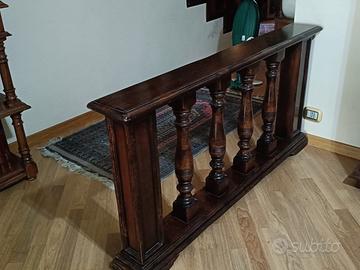 Balaustra in legno massello