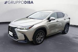 Lexus NX II 2022 350h 2.5 Premium 4wd 244cv e-cvt