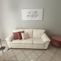 Divani in pelle bianco 3+2 posti