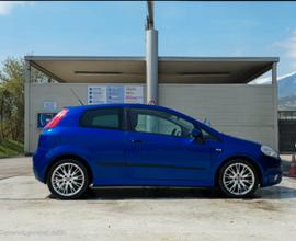 FIAT Grande Punto Sport 1.9 JTD 130cv
