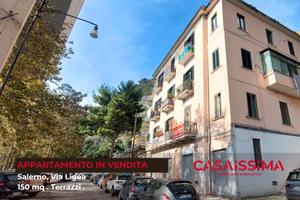 Ampio appartamento in via ligea