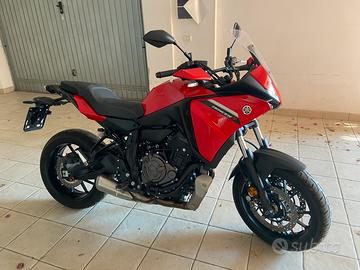 YAMAHA TRCER 7