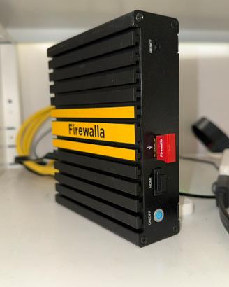 Firewalla Gold Firewall/Router