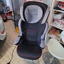 Seggiolino auto
