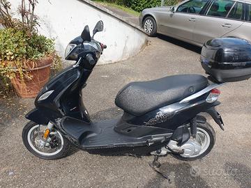 Piaggio Fly 50 4T 4V