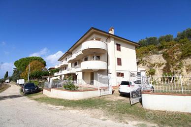 2 LOCALI A POGGIO MIRTETO