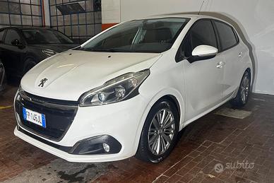 PEUGEOT 208 1.6 BlueHDi 75 5 porte Allure