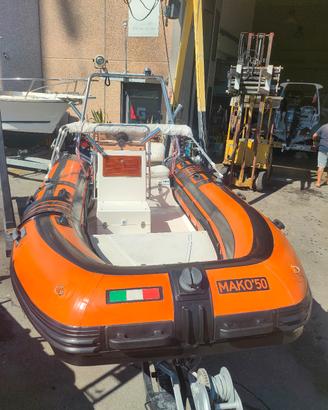 gommone mako 50 motore 60 CV Yamaha + carrello 