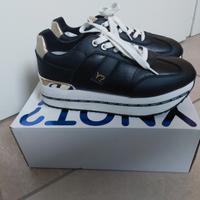scarpe sneakers ynot ? Milano 
