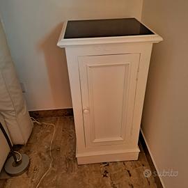 Vetrinetta o mobiletto