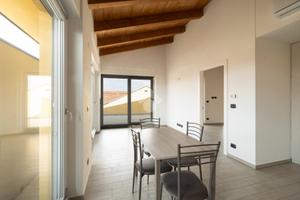 2 LOCALI A RIVA PRESSO CHIERI